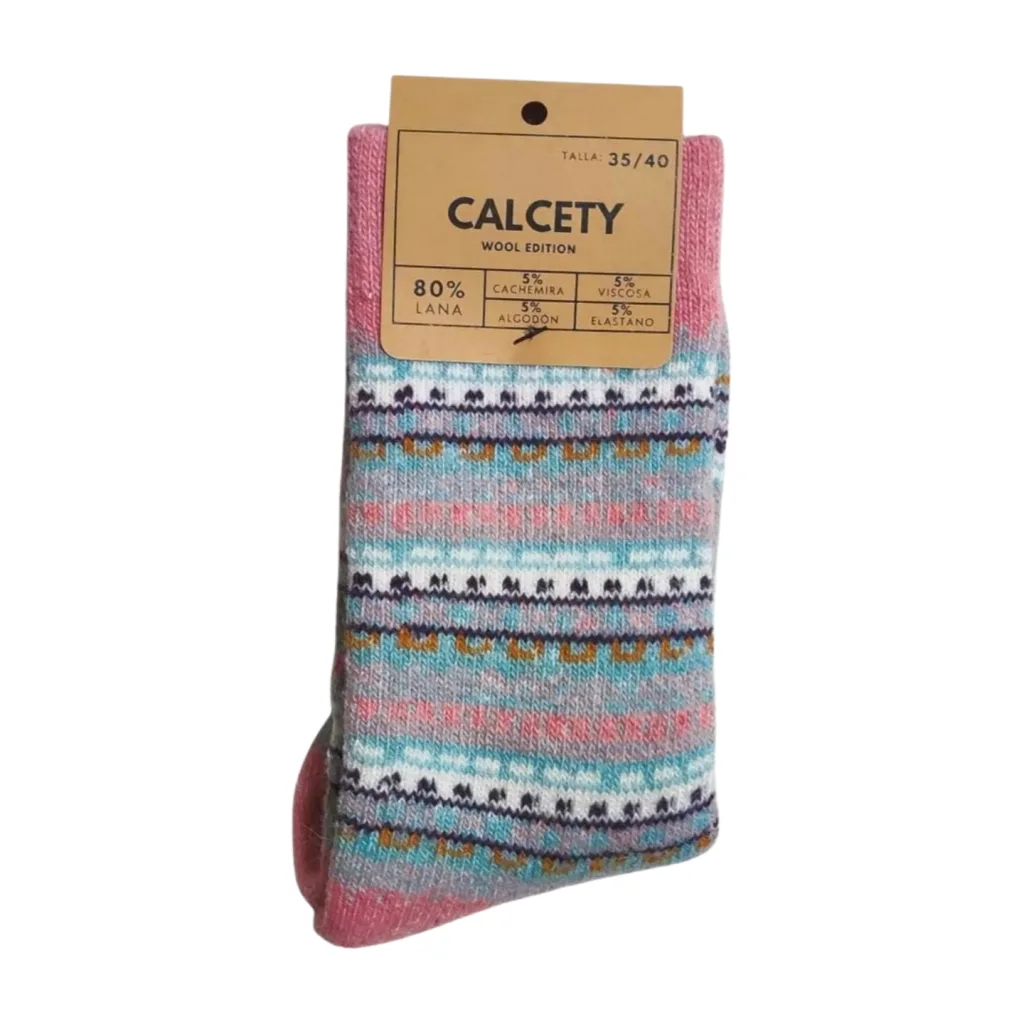 calcetines nordic fluffy rosa